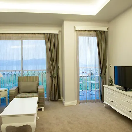 Daphne Beach Apartment