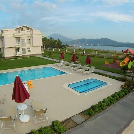 Daphne Beach Apartment *