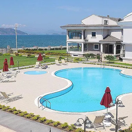 Daphne Beach Apartment Fethiye