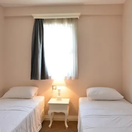 Daphne Beach Apartment Fethiye